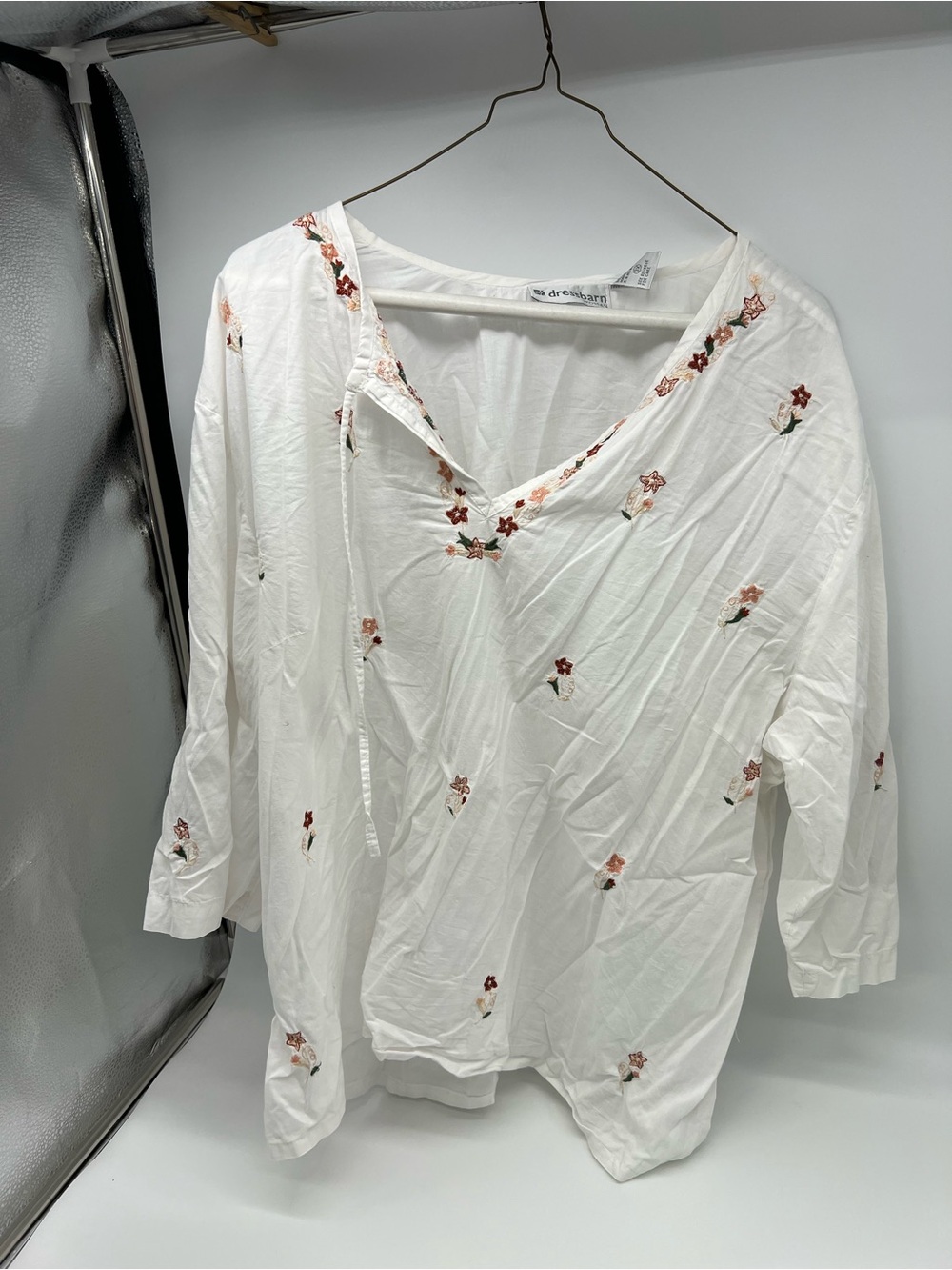 Dress Barn White V-Neck Tunic with Pink & Rust Floral Embroidery